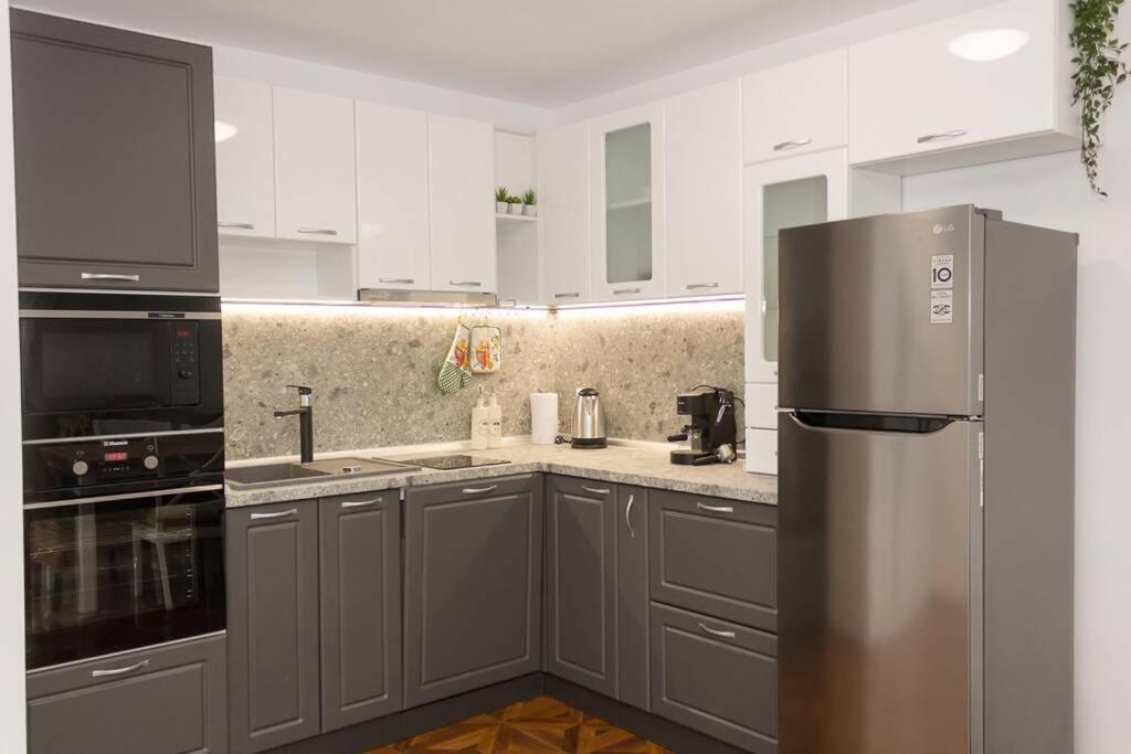 Perfect Summer Vacation Rental - One-Bedroom Flat By Flat Mаnager Topola Esterno foto
