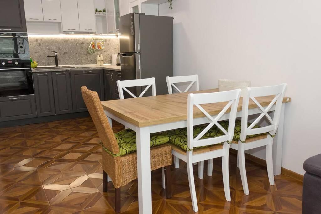 Perfect Summer Vacation Rental - One-Bedroom Flat By Flat Mаnager Topola Esterno foto