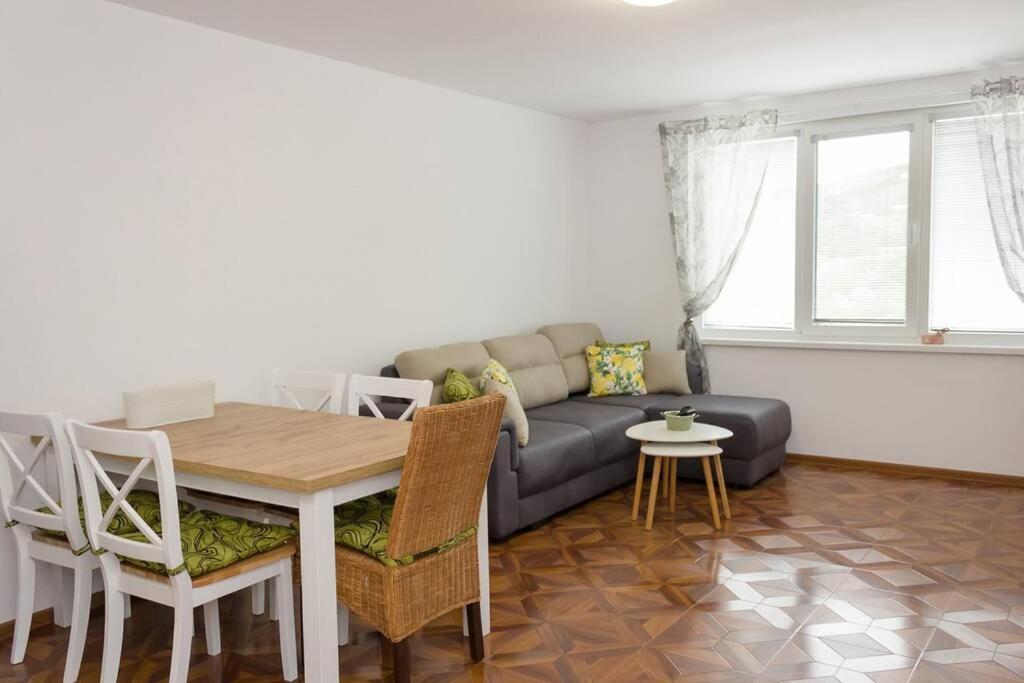 Perfect Summer Vacation Rental - One-Bedroom Flat By Flat Mаnager Topola Esterno foto